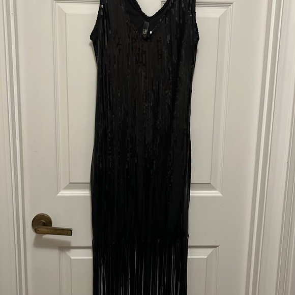Dresses & Skirts - Elegant Black Sleeveless Dress